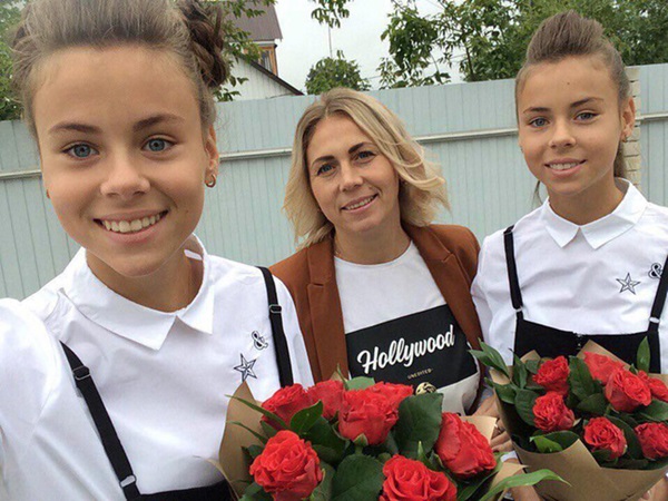 Nghe lời công ty người mẫu mách nhịn ăn để xương gò má lộ ra mới đẹp, cặp song sinh chỉ còn da bọc xương nằm chờ chết và cái kết không ngờ-4