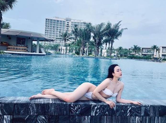 Cận cảnh cuộc sống sang chảnh của hot girl ngủ gật từng tuyên bố đi hát thành công hơn Chi Pu-8
