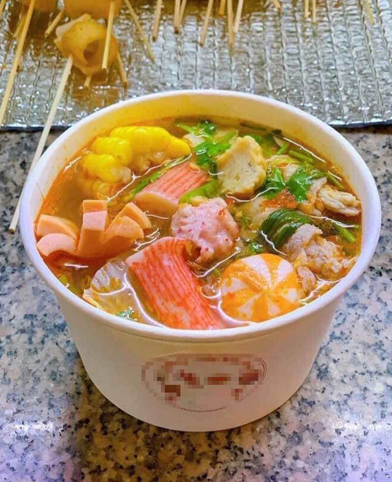 Chớm lạnh, lẩu ly hải sản giá 13.000 đồng lên cơn sốt-3