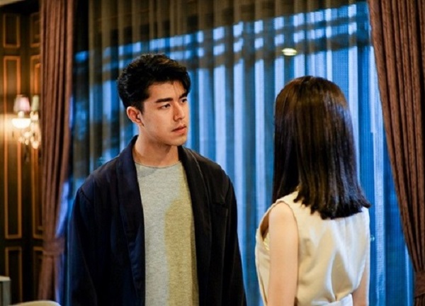 Yêu nhau 8 năm chưa kịp cưới, một sáng cuối tuần tình cờ, anh chàng chết đứng gặp bạn gái từ cửa hiệu váy cưới bước ra-2