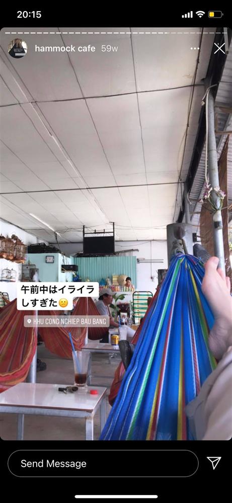 Cô nàng người Nhật Bản khiến dân mạng cười nắc nẻ vì loạt ảnh review võng Việt Nam, bất chấp tất cả để thảnh thơi trên vật dụng huyền thoại này-11