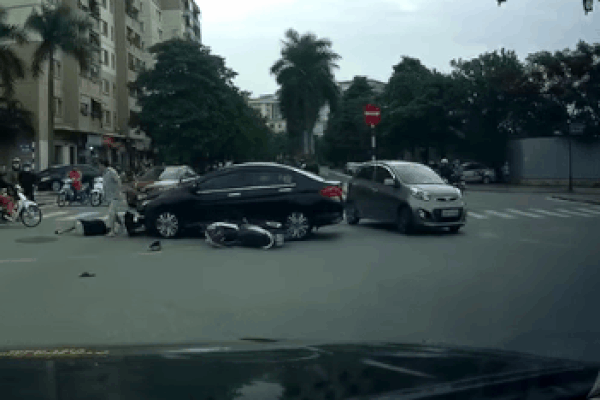 Đi ăn trộm nhưng lại trót mê selfie, kẻ gian bị lộ danh tính và vị trí trong một nốt nhạc, dân tình cười sằng sặc: Mù công nghệ đừng trộm đồ công nghệ!-4