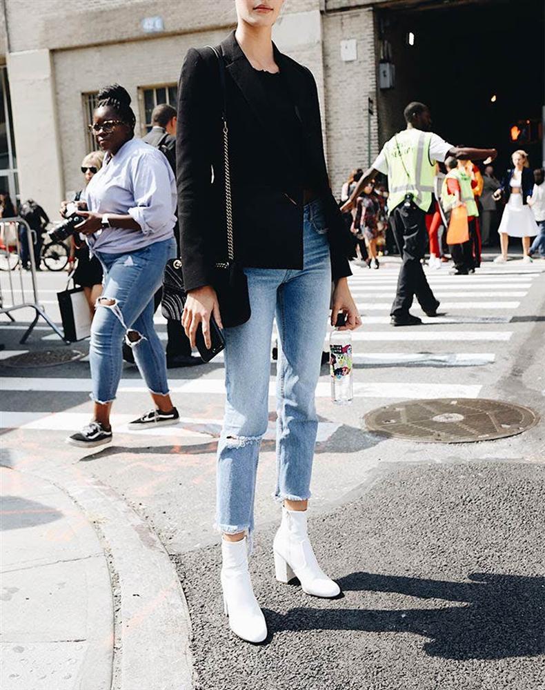 Công thức boots + quần với 3 chiêu nâng tầm 100% thời thượng, phục vụ chị em công sở trong mùa lạnh này-9