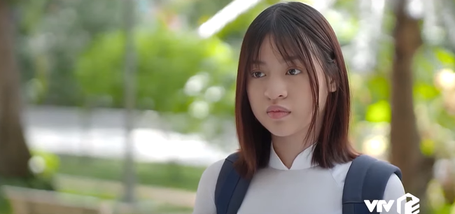 Bị antifan cà khịa gương mặt hợp vai Ngưu Ma Vương, hot girl bắp cần bơ Trần Thanh Tâm đáp trả cực rắn: Tại mua trà sữa vội quá thôi!-1