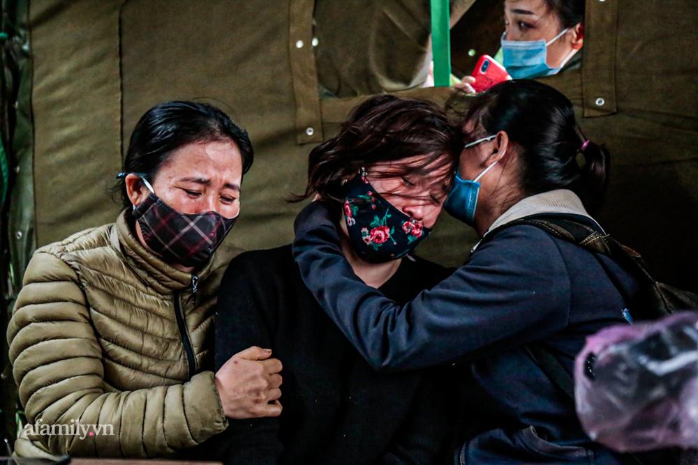 Lời chào tiễn biệt đầy bi tráng của nhà binh: Đồng đội ơi an nghỉ nhé, sứ mệnh người lính chúng tôi sẽ thay anh hoàn thành-3