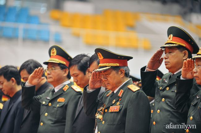 Lời chào tiễn biệt đầy bi tráng của nhà binh: Đồng đội ơi an nghỉ nhé, sứ mệnh người lính chúng tôi sẽ thay anh hoàn thành-8
