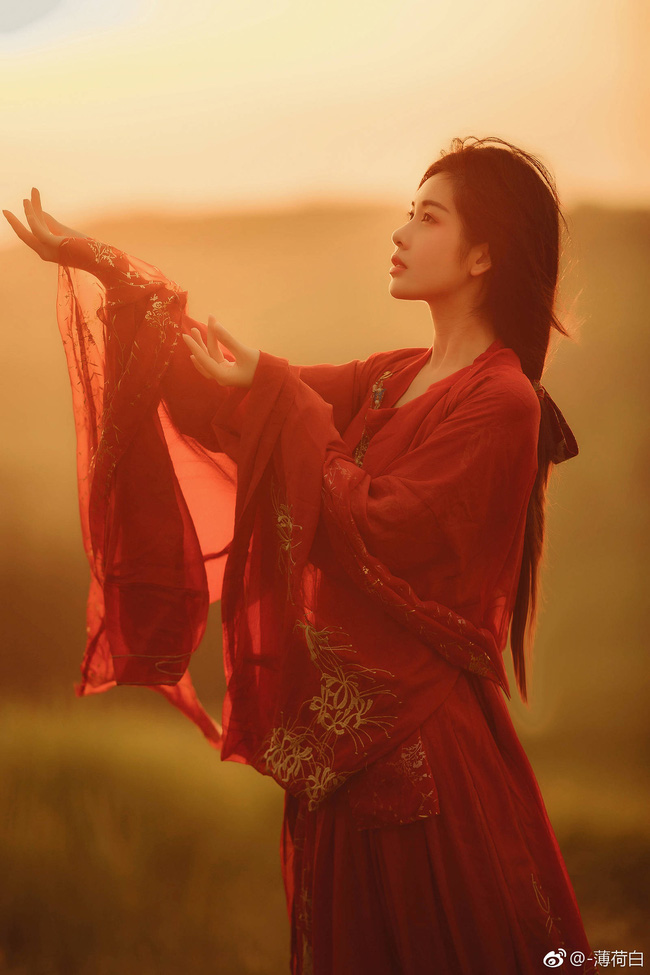 Chuyện 12 cung Hoàng đạo: Bọ Cạp thà yêu hết lòng rồi chấp nhận đau khổ, nâng như trứng hứng như hoa nhưng luôn kiểm soát người yêu chặt chẽ-1