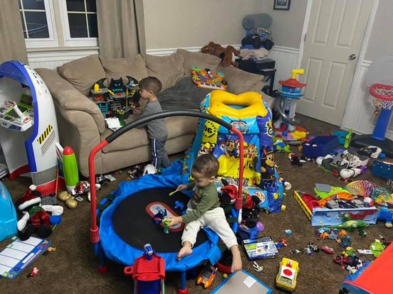 Chùm ảnh: Nhà có con nhỏ, vài phút im lặng của trẻ là nhà cửa tan hoang ngay lập tức-4