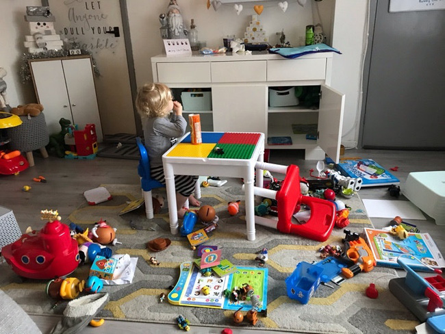 Chùm ảnh: Nhà có con nhỏ, vài phút im lặng của trẻ là nhà cửa tan hoang ngay lập tức-11