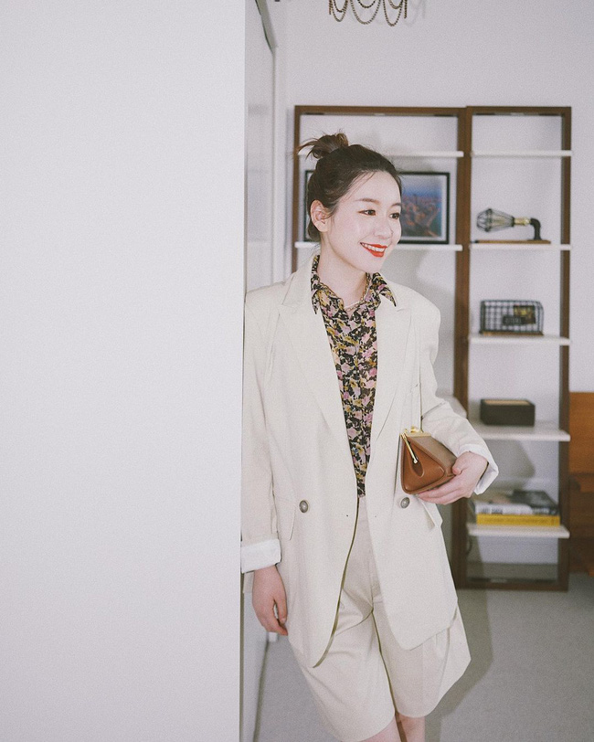 Chỉ với một kiểu blazer, nàng fashionista đã mix được cả chục set đồ xịn đẹp, thấy mà chẳng muốn shopping nhiều cho phí tiền-2