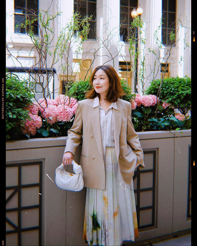 Chỉ với một kiểu blazer, nàng fashionista đã mix được cả chục set đồ xịn đẹp, thấy mà chẳng muốn shopping nhiều cho phí tiền-3