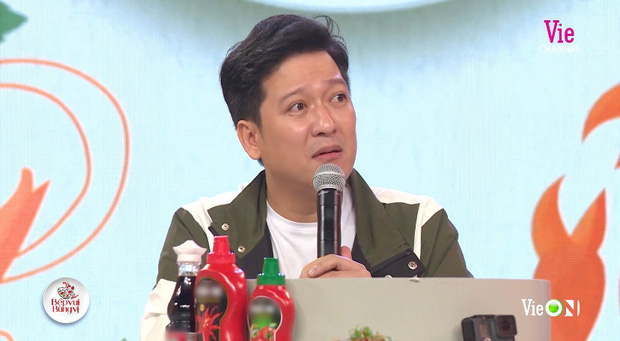 Trường Giang lần đầu tiết lộ chuyện yêu xa: Tôi nhớ Nhã Phương tới phát điên, 3-4 giờ sáng đập đầu vào tường liên tục-1