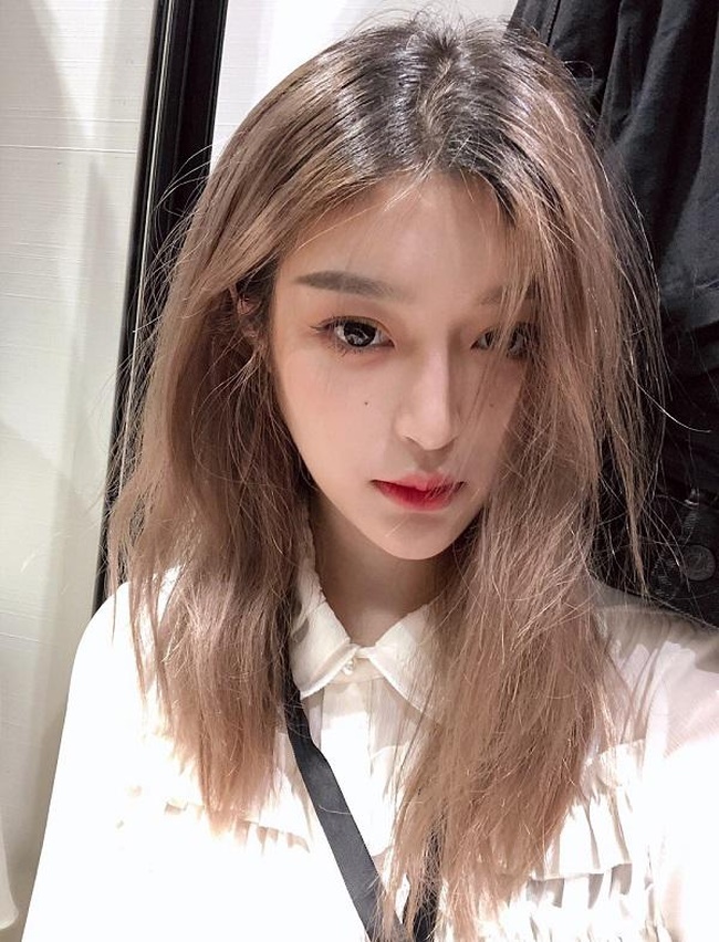 Bản thân sắp biến thành kẻ thứ ba”, cô gái hạ màn” đỉnh cao khi tung cú chốt khiến gã phó giám đốc ngã ngửa-2