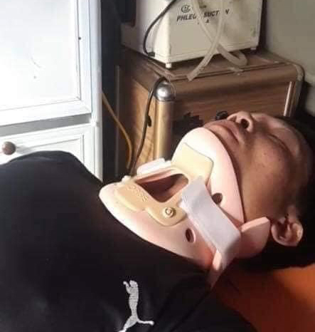 Vợ của tài xế chở hàng cứu trợ miền Trung gặp tai nạn lật xe: Anh bị chấn thương sọ não, mê man không nhận ra ai-3