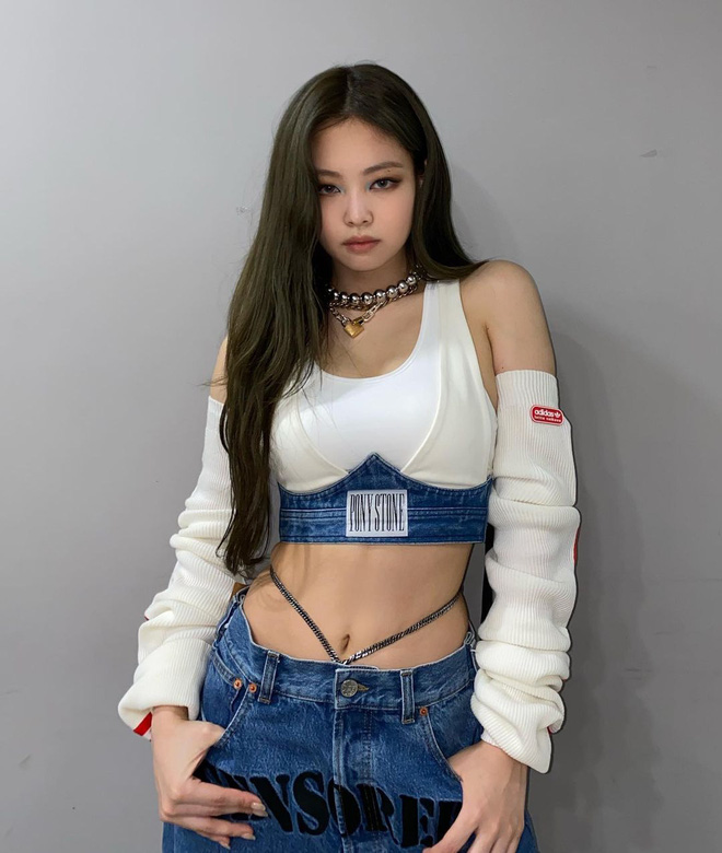 Học cách giảm cân từ Jennie (BLACKPINK), nàng du học sinh nhận kết quả cực sốc khi đánh bay 13cm vòng eo chỉ sau 1 tuần-4