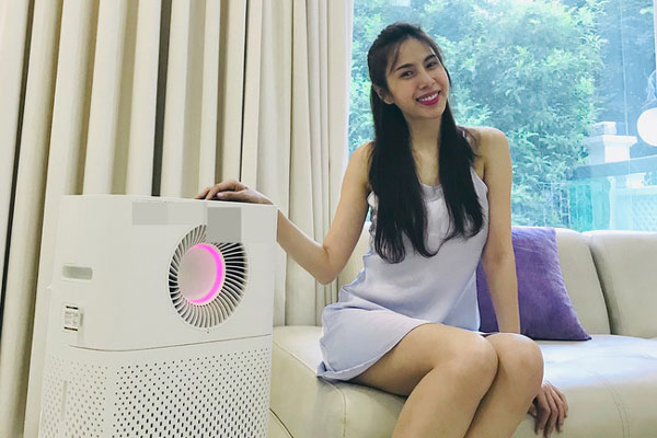 Xót xa cảnh lớp ngập bùn, bàn ghế ngổn ngang ở rốn lũ Quảng Trị-9