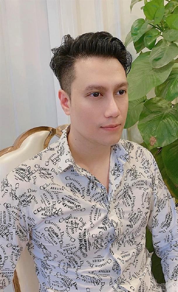 Việt Anh khiến netizen hốt hoảng vì mũi lệch bất thường hậu dao kéo-3