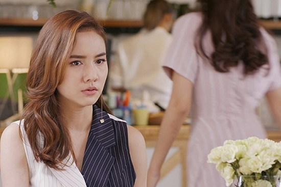 Chị dâu vừa nghèo vừa xấu nhưng mẹ chồng lại cưng chiều vô đối, tôi sững sờ khi khám phá ra bí mật sâu xa