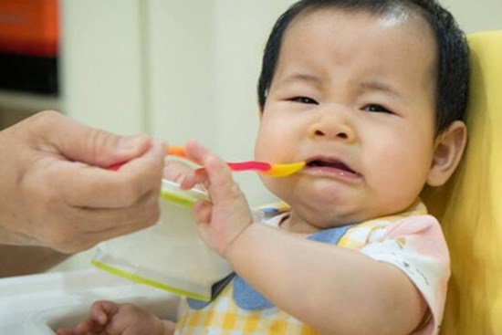 Xuất hiện dấu hiệu này có thể con bạn đang bị thiếu kẽm, ảnh hưởng đến sự phát triển toàn diện của bé