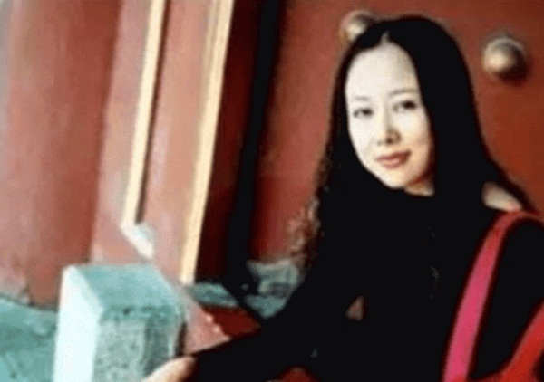 Chuyện tình của Đường Tăng Trì Trọng Thụy: Được bà xã đại gia theo đuổi, bị đàm tiếu vì kết hôn với người vợ 50 tuổi-2