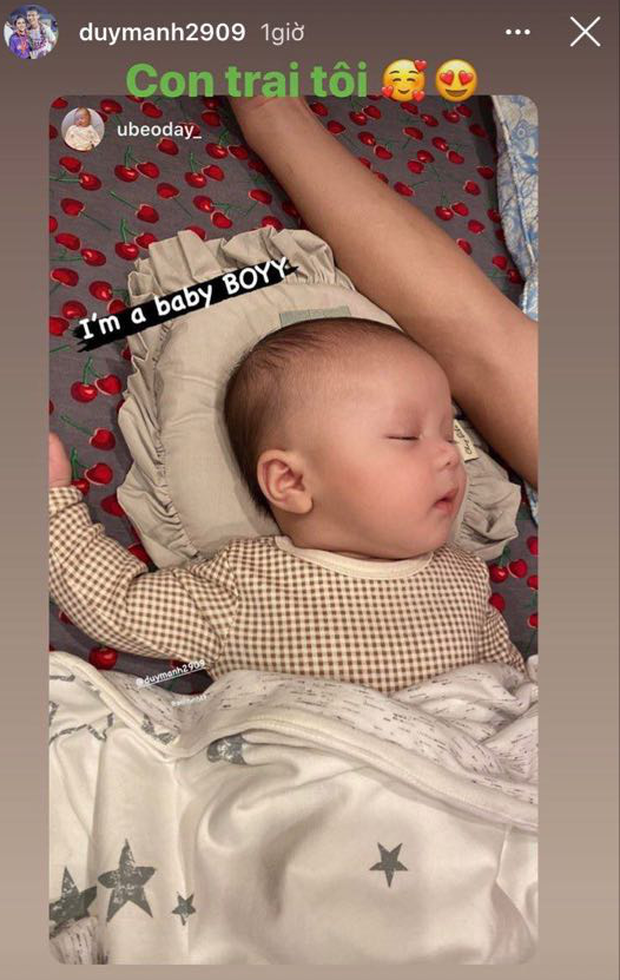 Quỳnh Anh diện đồ tone sur tone với con trai, khoe nhan sắc tươi tắn và tự so sánh như hai chị em-2