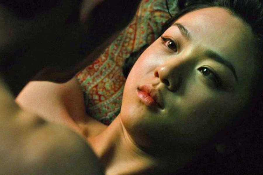 Bi kịch của hơn 3.000 diễn viên đóng thế cảnh nóng ở Trung Quốc-2