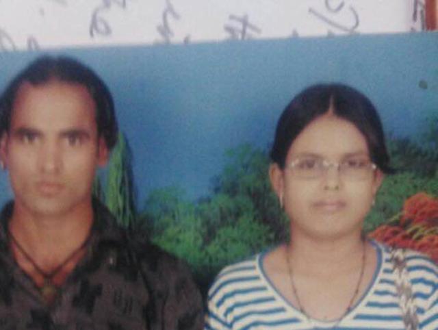 Chồng thoải mái quan hệ với nhân tình trong căn phòng trọ, không ai ngờ rằng phía dưới giường ngủ lại che giấu tội ác man rợ-1