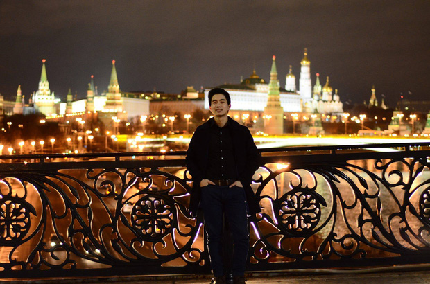 Thầy giáo soái ca bị sinh viên tung loạt ảnh chụp lén đẹp muốn xỉu lên mạng-5