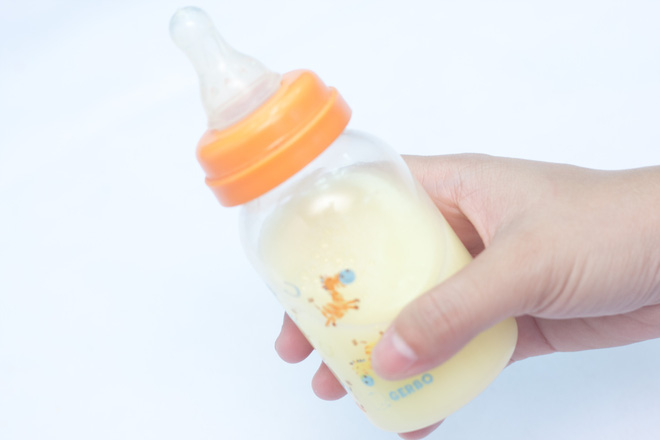 Toàn cảnh vụ bình pha sữa giải phóng hàng triệu hạt vi nhựa, khiến nhiều bố mẹ rụng rời chân tay-2