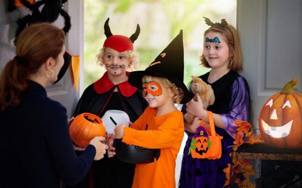 Thị trường đồ hóa trang Halloween 2020 sôi động bất chấp Covid-19-4
