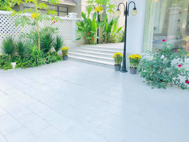 Khám phá bạch dinh hơn 20 tỷ, 5 phòng ngủ của Thủy Tiên - Công Vinh-6