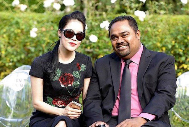 13 năm sau ly hôn: Thu Phương sống chung không cưới với ông bầu, Huy MC yêu chiều vợ mới-5