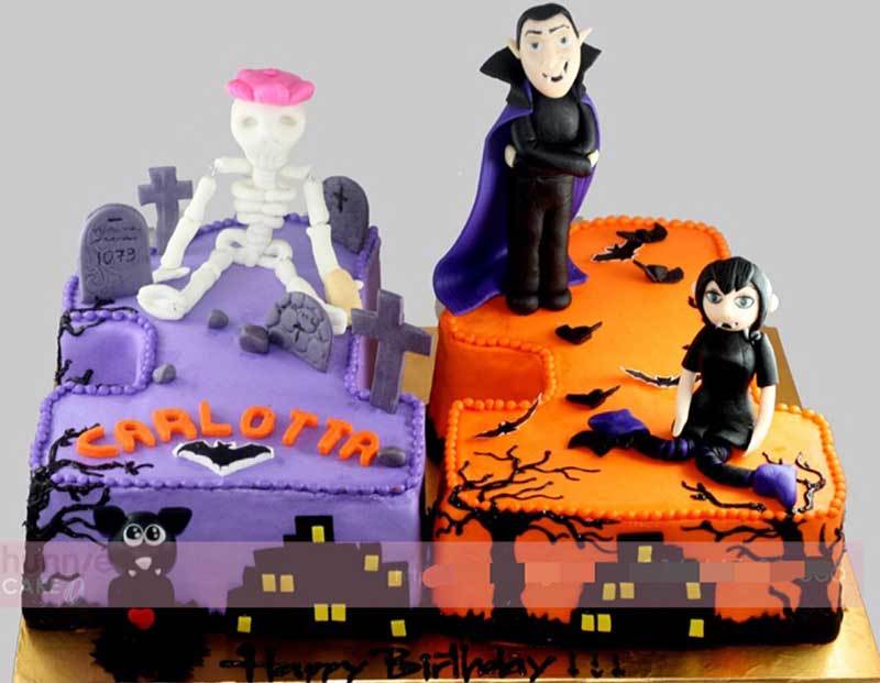 Rợn người những chiếc bánh ‘ma quái’ xuất hiện trên phố Hà Nội-1