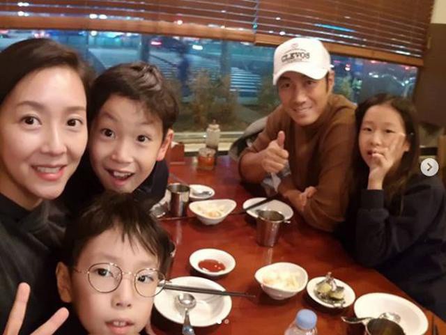 Con trai cố chủ tịch Samsung đam mê diễn xuất dù hơn 20 năm chỉ đóng vai phụ-4