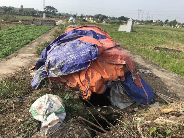 Hàng trăm người dân, công an và thân nhân đang lội sông tìm kiếm nữ sinh Học viện Ngân hàng: Đoạn đường nữ sinh mất dấu vết đã 3 hôm không có điện”-6