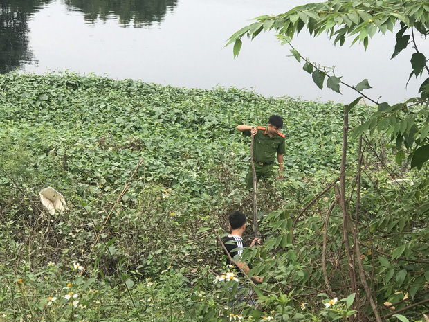 Hàng trăm người dân, công an và thân nhân đang lội sông tìm kiếm nữ sinh Học viện Ngân hàng: Đoạn đường nữ sinh mất dấu vết đã 3 hôm không có điện”-11