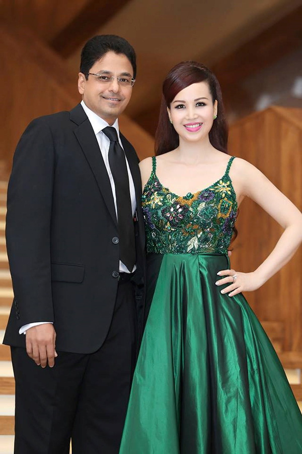 Cuộc sống sau 30 năm đăng quang của Hoa hậu Việt Nam giỏi ngoại ngữ nhất-3