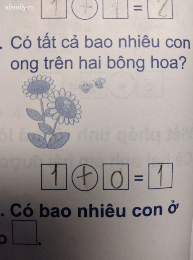 Bài toán đếm ong khiến 2 mẹ con mâu thuẫn nội bộ: Mẹ bảo đáp án 3, con trả lời là 1 và được hàng trăm người khen tới tấp-1