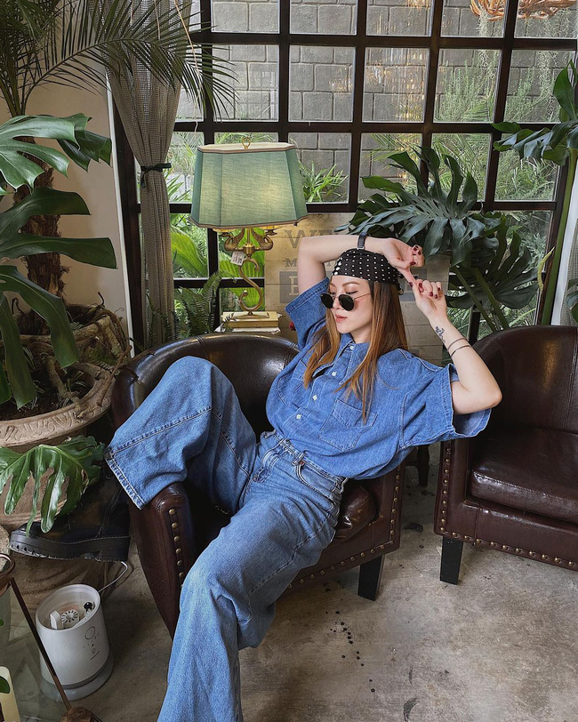 Ngắm style đi Đà Lạt của mỹ nhân Vbiz là ra được 12 set đồ cực tây”, đủ để giúp phong cách Thu/Đông của bạn lên đời-9