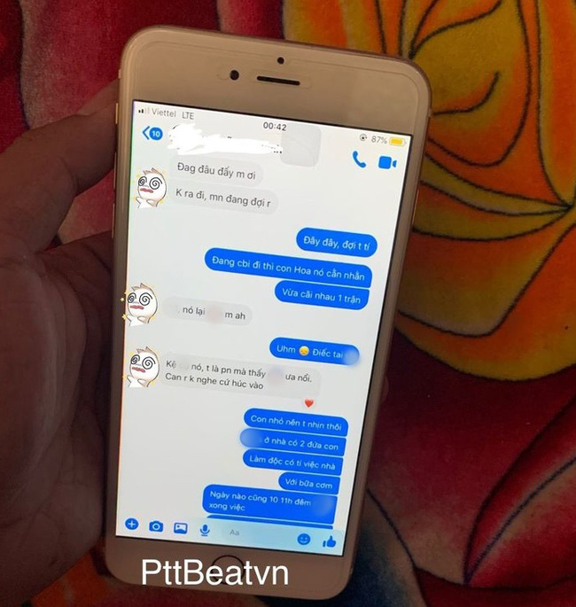 Đọc trộm tin nhắn trong điện thoại chồng, vợ bàng hoàng phát hiện anh ta có ý định không tin nổi từ dòng tin nhắn: Nó lại cắn mày à?-1