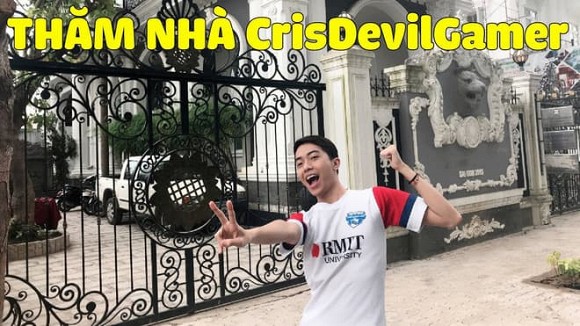 Sau biệt thự như lâu đài, Cris Phan hé lộ không gian sống trong căn hộ của hai vợ chồng-13