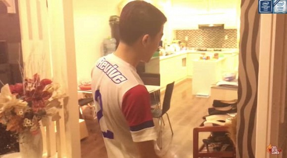 Sau biệt thự như lâu đài, Cris Phan hé lộ không gian sống trong căn hộ của hai vợ chồng-15