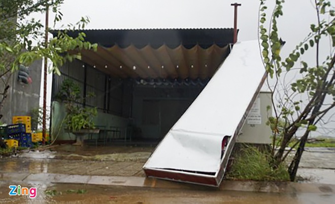 Hai người chết, 5 người bị thương ở Quảng Ngãi do bão số 9-1