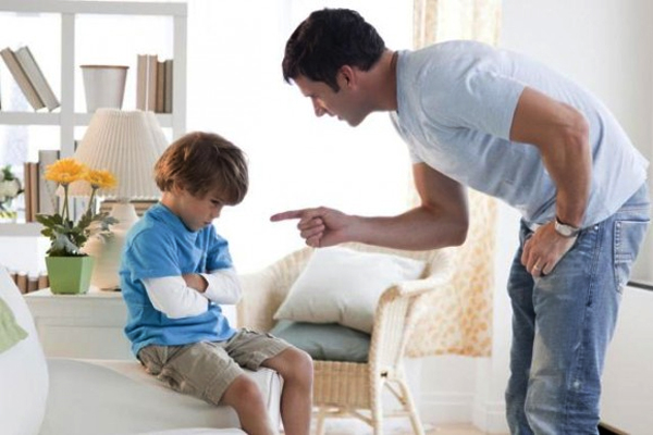 Con gái là người tình kiếp trước của bố”: Câu nói tưởng chừng yêu thương nhưng cực phi lý, ảnh hưởng tồi tệ tới tương lai của bé-6