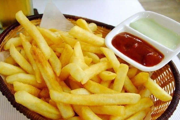 Chị em cần thuộc nằm lòng bí quyết này để rau xào luôn xanh mướt, bóng đẹp, không hề thâm đen!-5