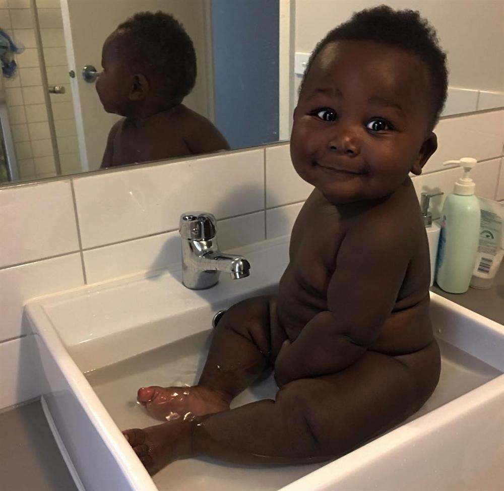 Em bé da đen đẹp nhất từng sốt cộng đồng mạng khiến mọi người tò mò về nhan sắc của người mẹ, khi nhìn thấy ai nấy ngỡ ngàng-4