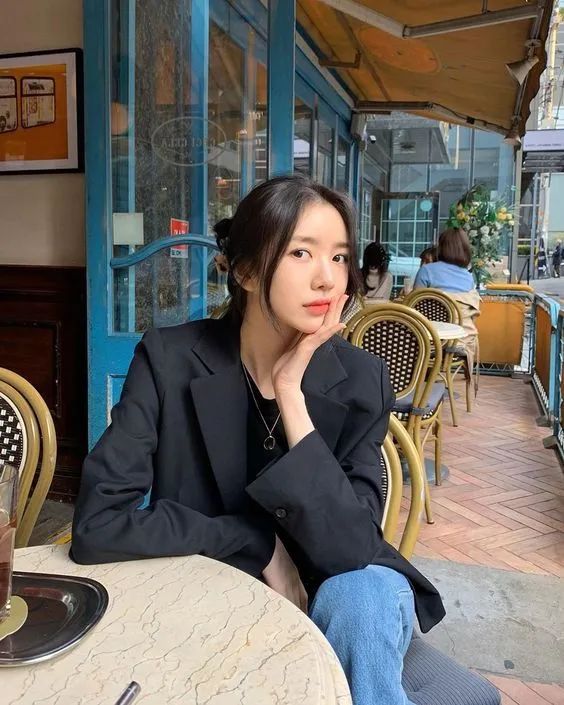 12 gợi ý lên đồ ngày se lạnh như gái Hàn, vừa xinh còn lên ảnh sống ảo bắt mắt ra trò-1