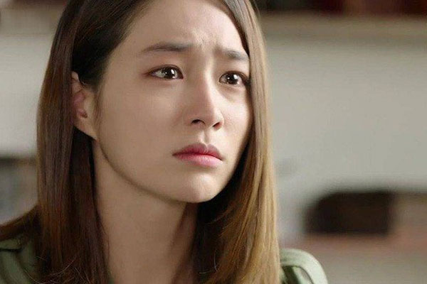 Phát hiện chồng lén lút gửi cho mẹ vợ 50 triệu, tôi trách móc mẹ không thương các con nghèo, ai ngờ bà tiết lộ bí mật khiến tôi sốc óc-2