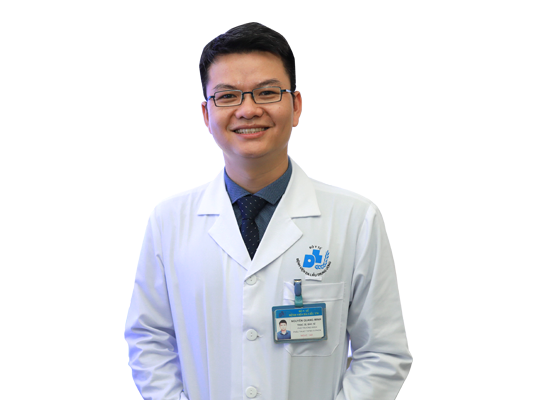 Chuyện đi xe đạp khắp Hà Nội tiêm vitamin C cho nhà giàu, mua mấy căn nhà: Bác sĩ cảnh báo khẩn!-1