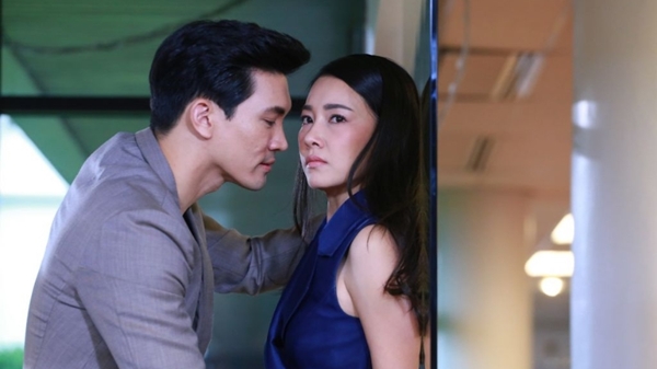 Vừa ly hôn 1 tháng mà vợ cũ đã có người mới, chồng cũ hằn học lao đến chất vấn thì nhận về câu trả lời khiến anh ta phải cúi đầu-2